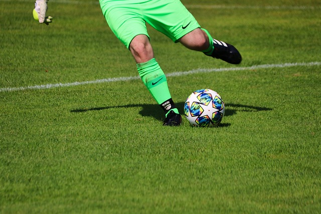 经纪人：我的话完全被断章取义了；孔蒂就像洛博特卡的父亲